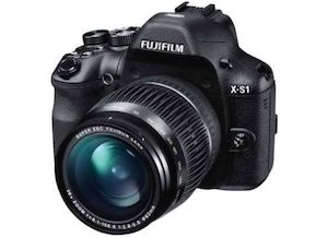 FujiFilm X-S1